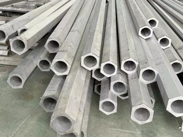 酸洗退火定做不銹六角管